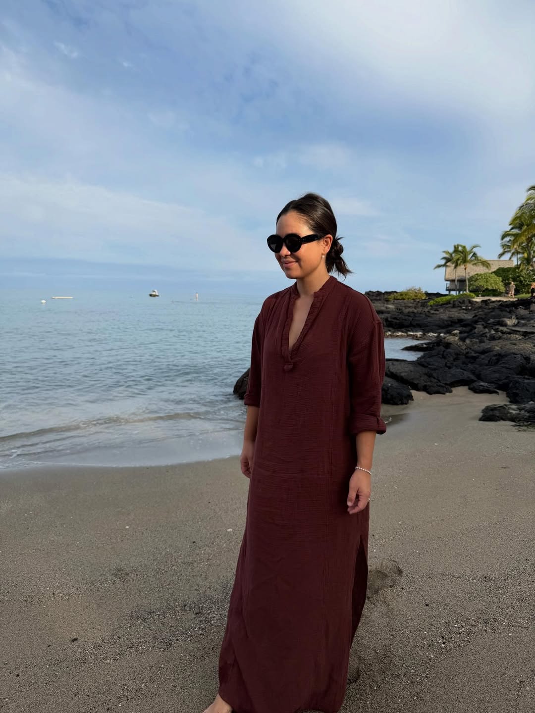 Mikoh's Effortless Après-Swim Elegance: Linen Layers for Vacation Bliss