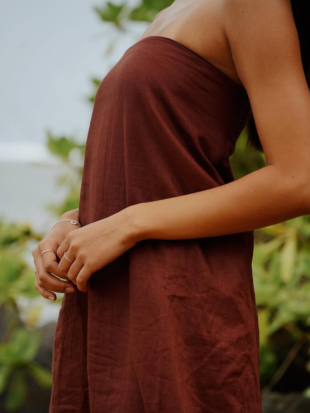 Thani in Anemone: Mikoh's Strapless Linen Layers Redefine Beachside Chic